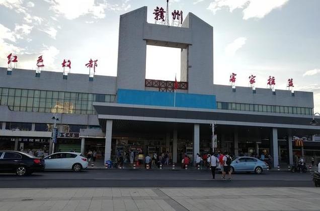 昆山市到赣州货运公司_设备运输专线「省时省力省心」